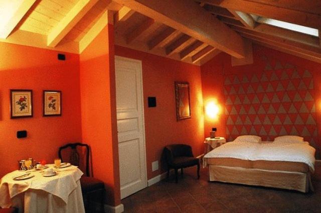 Hotel Casa Arizzoli كانوبيو المظهر الخارجي الصورة