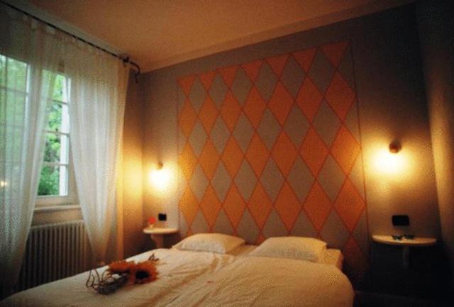 Hotel Casa Arizzoli كانوبيو الغرفة الصورة